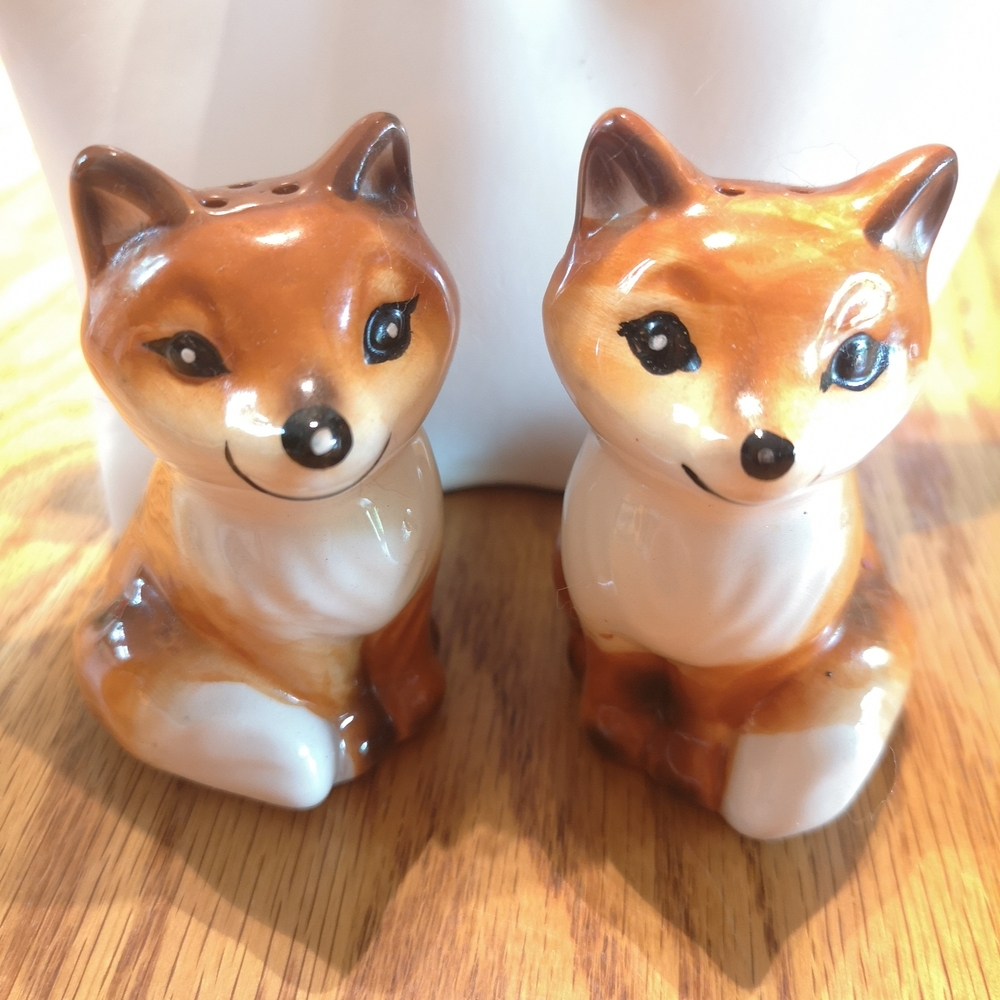 Red Fox Ceramic Salt and Pepper Shakers
